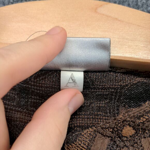 Chico's Design Womens Top Button Up Shirt Actual 24W 32L Embroidered Brown Black - Picture 12 of 12